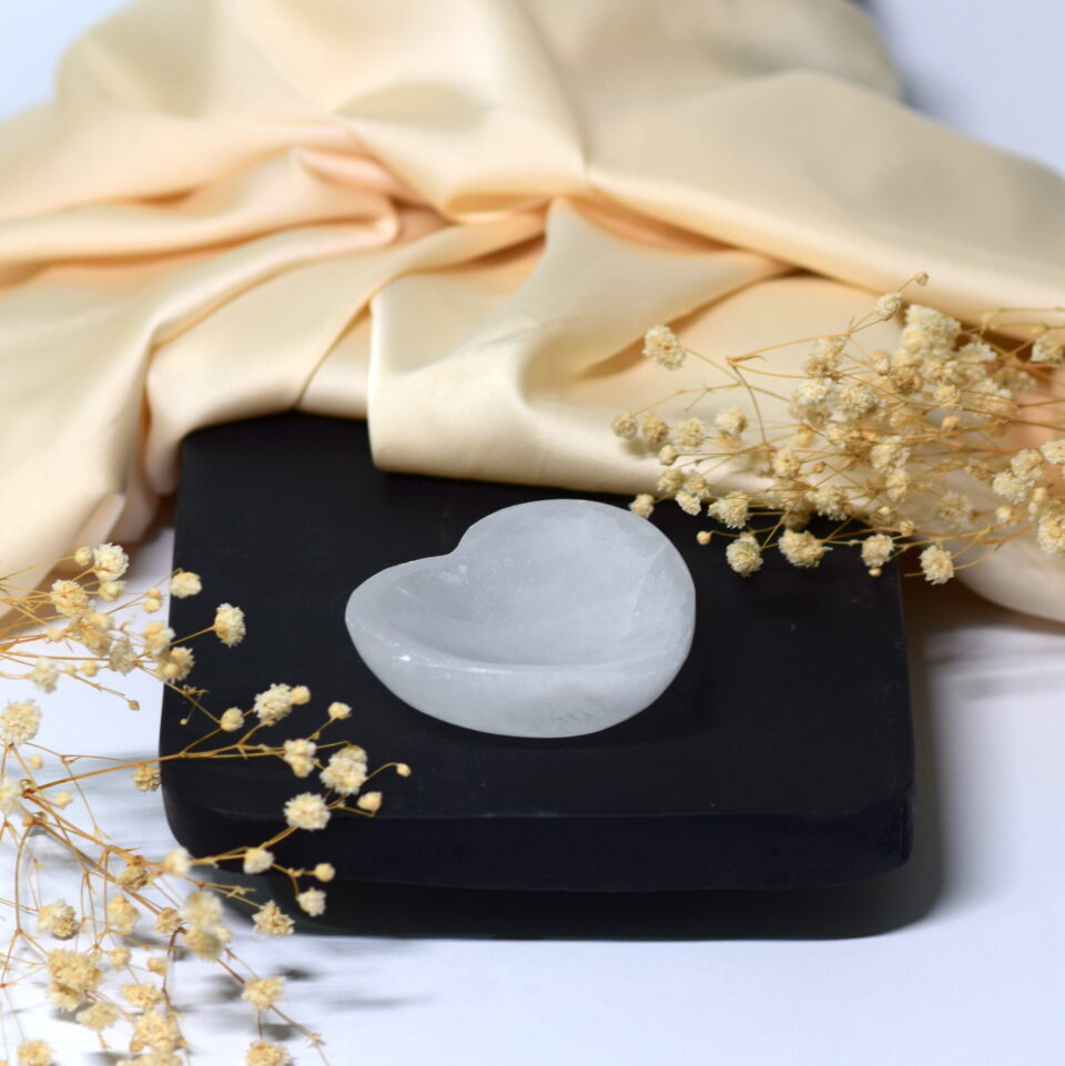 selenit posodica srce selenite